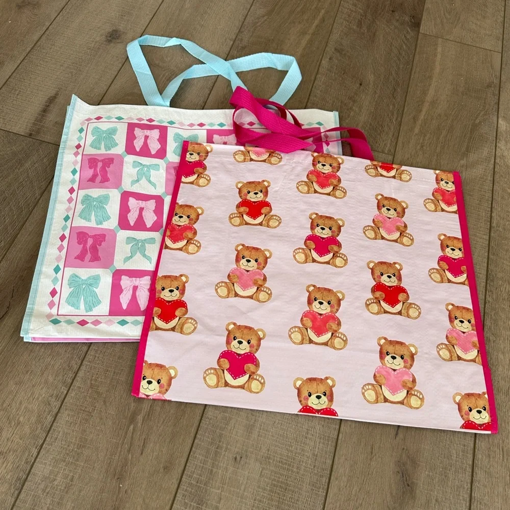 Homegoods TJMaxx Marshalls Valentines Day Teddy Bear & Pink Blue Bow Bags NWOT